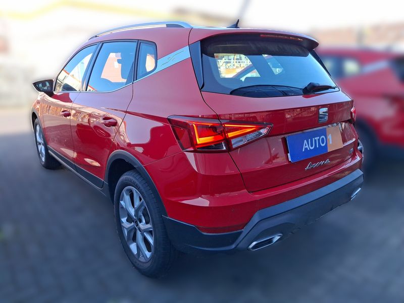Seat Arona 1.0 TSI FR 2024 – снимка 3