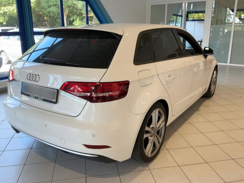 Audi A3 Sportback 2.0 TDI Sport 2018 – снимка 8