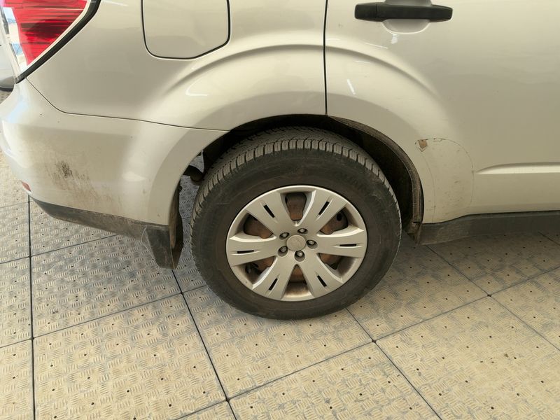 Subaru Forester 2.0 Trend 2010 – снимка 9