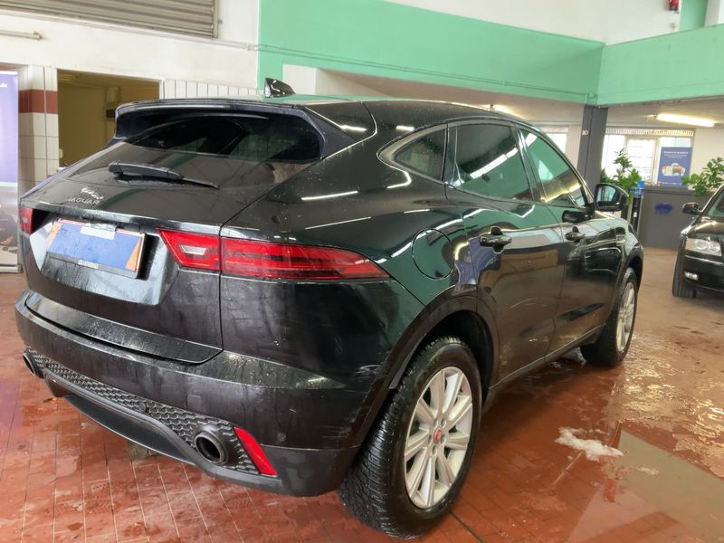 Jaguar E-Pace P200 S AWD 2019 – снимка 8