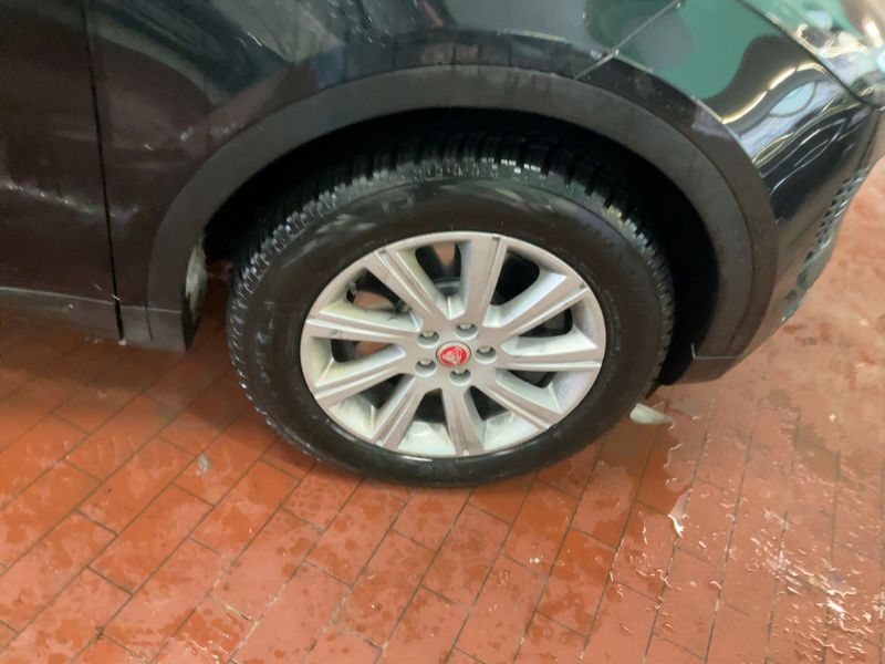 Jaguar E-Pace P200 S AWD 2019 – снимка 11