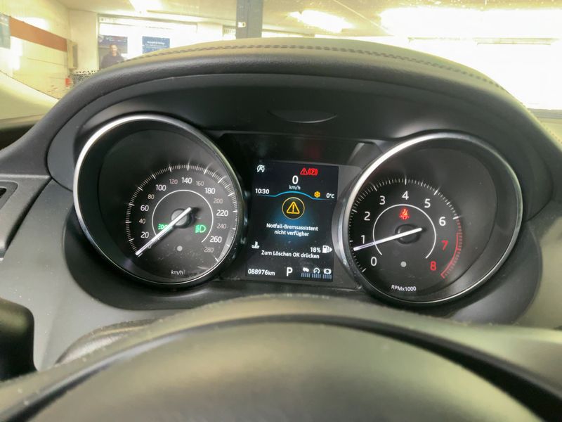 Jaguar E-Pace P200 S AWD 2019 – снимка 19