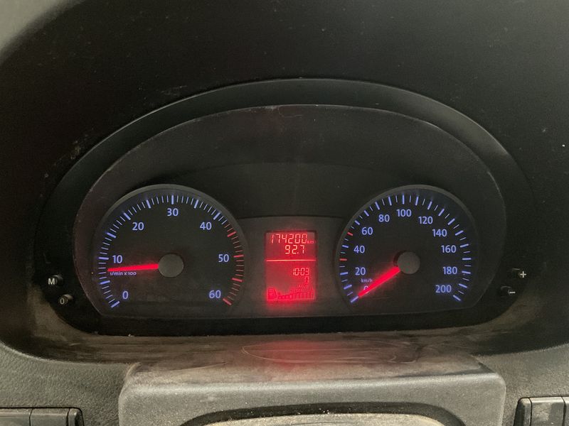 Volkswagen Crafter 2.5 TDI DPF Kasten 30 kurzer Radstand 2009 – снимка 18
