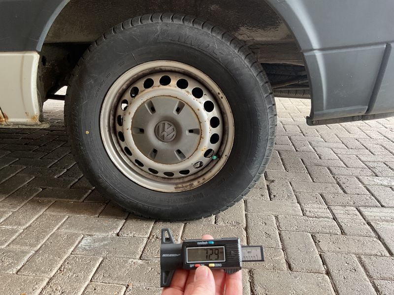 Volkswagen Crafter 2.5 TDI DPF Kasten 30 kurzer Radstand 2009 – снимка 5