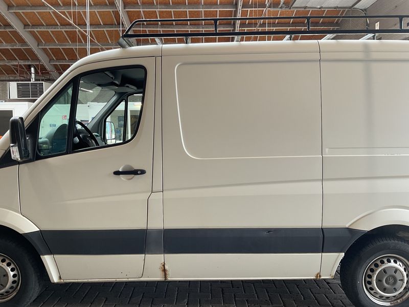 Volkswagen Crafter 2.5 TDI DPF Kasten 30 kurzer Radstand 2009 – снимка 4