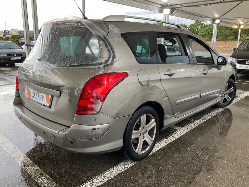 Peugeot 308 1.6 HDi Active 2011 – снимка 2