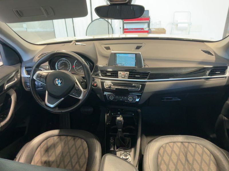 BMW X1 sDrive 18d xLine 2016 – снимка 17