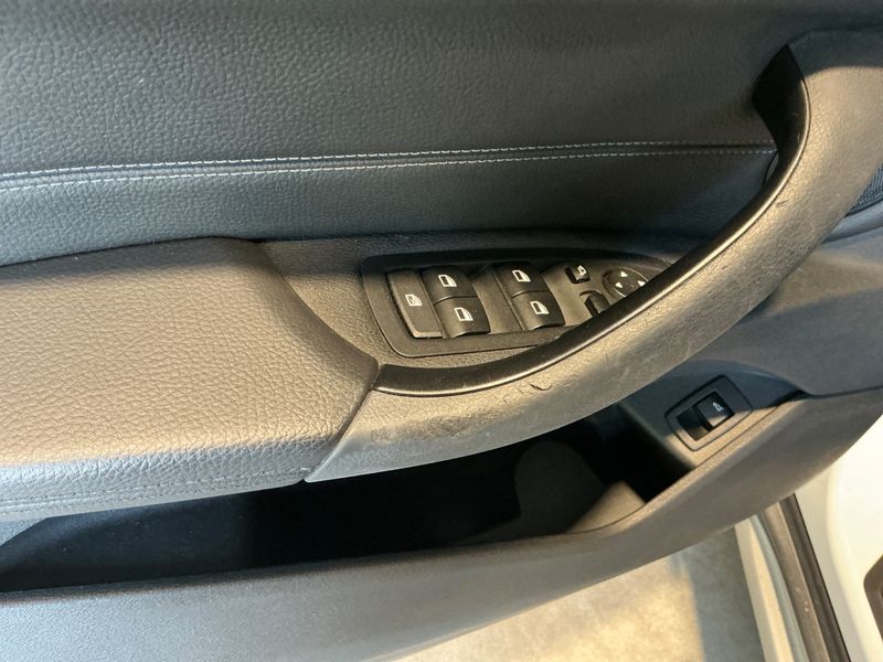 BMW X1 sDrive 18d xLine 2016 – снимка 23