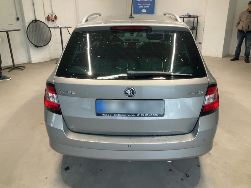 Skoda Fabia 1.2 TSI Joy 2016 – снимка 7