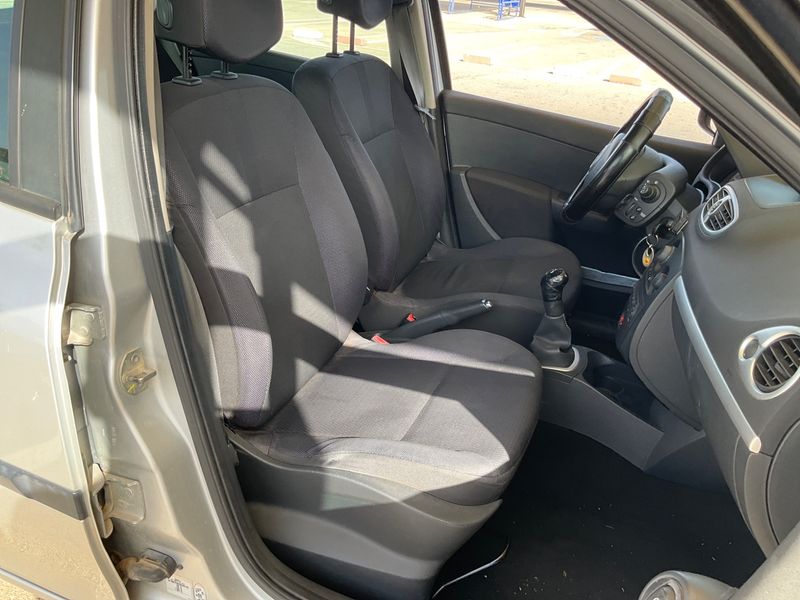 Renault Clio 1.2 Expression 2007 – снимка 3