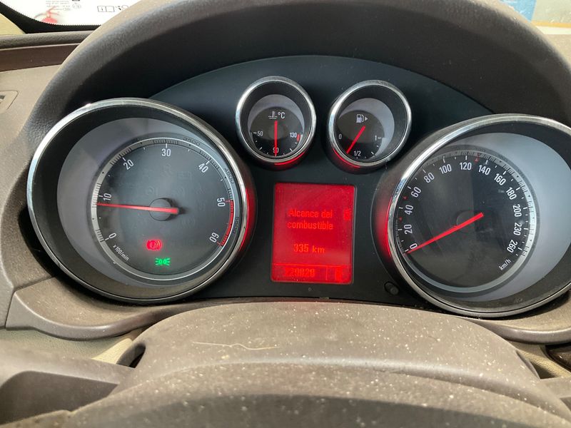 Opel Insignia 2.0 CDTI Cosmo 2010 – снимка 4