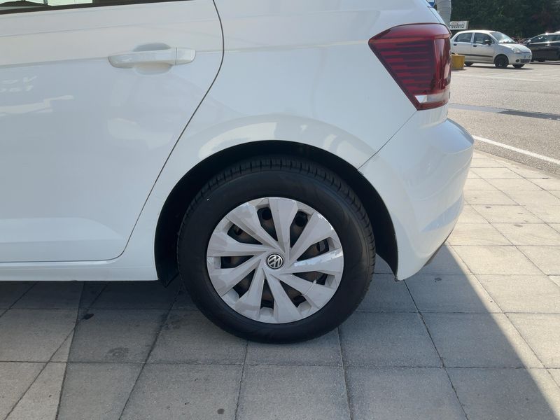 Volkswagen Polo 1.6 TDI Trendline 2019 – снимка 5