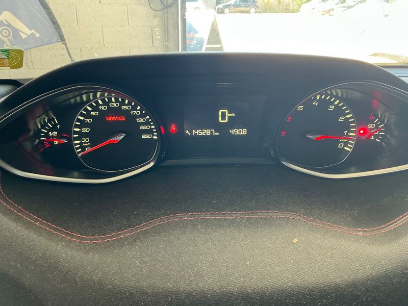 Peugeot 308 1.2 e-THP GT Line 2016 – снимка 18