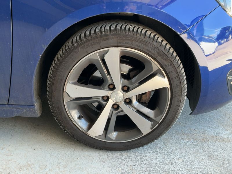 Peugeot 308 1.2 e-THP GT Line 2016 – снимка 11