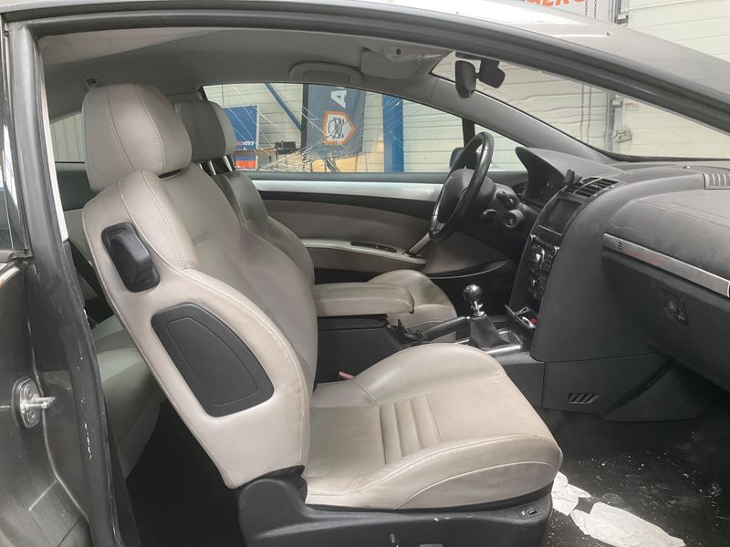 Peugeot 407 2.0 HDi Feline 2009 – снимка 3