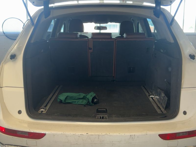 Audi Q5 3.0 V6 TDI quattro 2009 – снимка 15