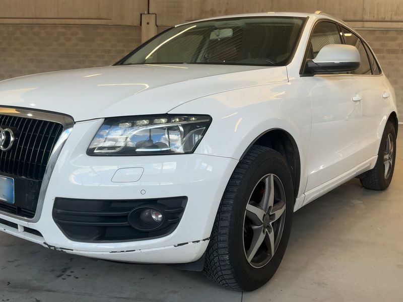 Audi Q5 3.0 V6 TDI quattro 2009 – снимка 2