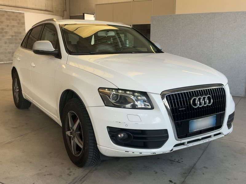 Audi Q5 3.0 V6 TDI quattro 2009 – снимка 12