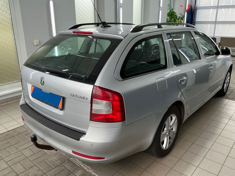 Skoda Octavia 2.0 TDI Impuls Edition 2010 – снимка 2