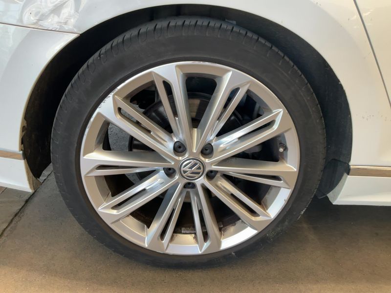 Volkswagen Passat 2.0 TDI Highline 4Motion BlueMotion Tech 2016 – снимка 9