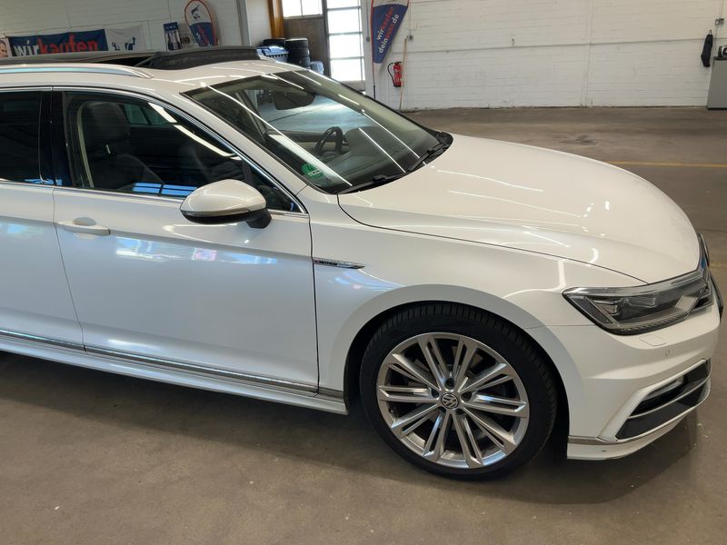 Volkswagen Passat 2.0 TDI Highline 4Motion BlueMotion Tech 2016 – снимка 12