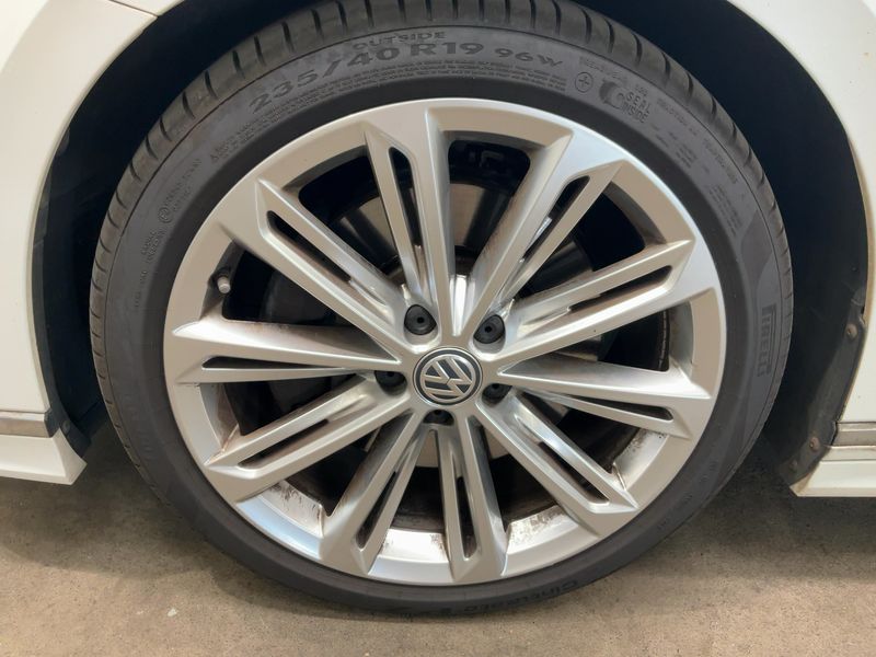 Volkswagen Passat 2.0 TDI Highline 4Motion BlueMotion Tech 2016 – снимка 3