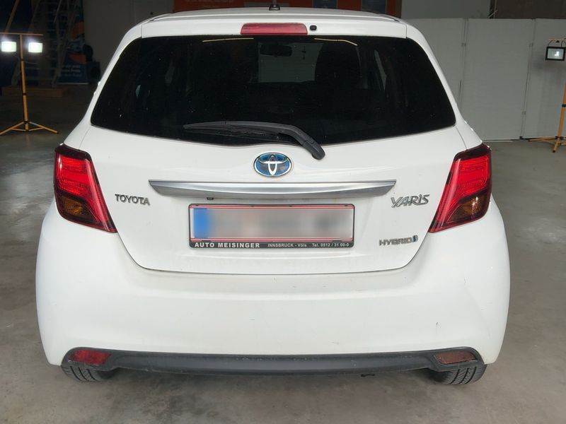 Toyota Yaris 1.5 Hybrid Edition 45 2016 – снимка 7