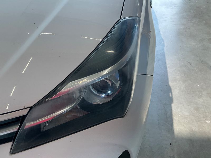 Toyota Yaris 1.5 Hybrid Edition 45 2016 – снимка 48