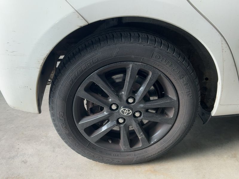 Toyota Yaris 1.5 Hybrid Edition 45 2016 – снимка 9