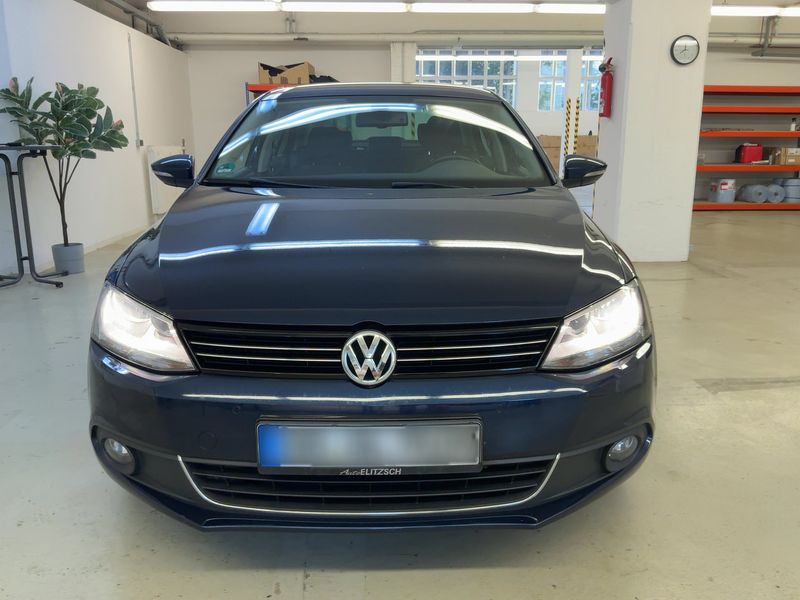 Volkswagen Jetta 1.6 TDI Life 2013 – снимка 14