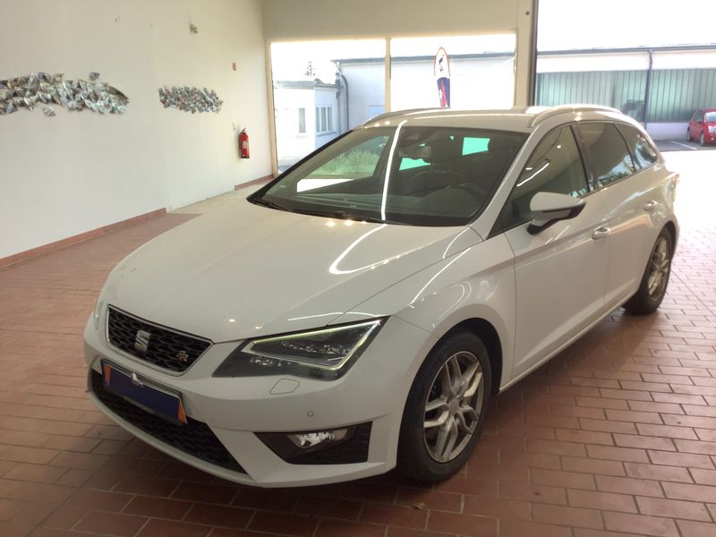 Seat Leon 2.0 TDI FR 2015 – снимка 1