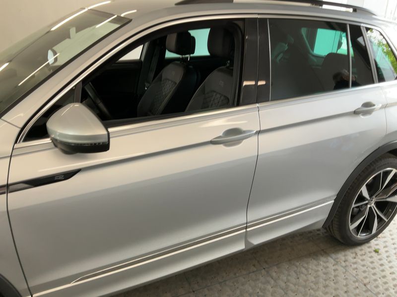 Volkswagen Tiguan 1.5 TSI ACT R-Line 2023 – снимка 4