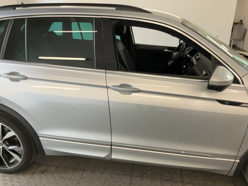 Volkswagen Tiguan 1.5 TSI ACT R-Line 2023 – снимка 10