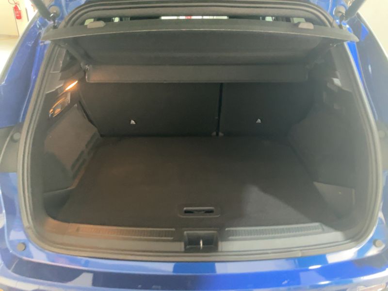 Renault Austral 1.2 Hybrid E-Tech Iconic 2023 – снимка 15