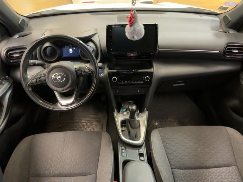 Toyota Yaris Cross 1.5 Hybrid Design 2022 – снимка 17