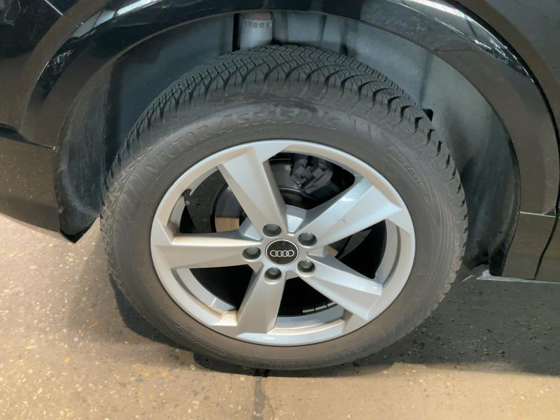 Audi Q2 35 TFSI S line 2021 – снимка 9