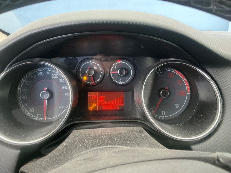 Fiat Bravo 1.4 Turbo MultiAir T. Sport 2010 – снимка 4