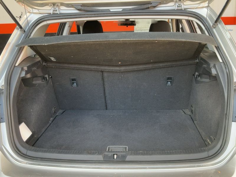 Volkswagen Golf VII 1.6 TDI Advance BlueMotion Tech 2013 – снимка 10