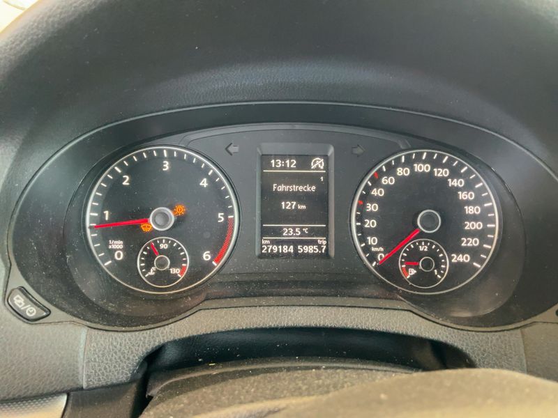 Volkswagen Sharan 2.0 TDI Comfortline BlueMotion Tech 2013 – снимка 18