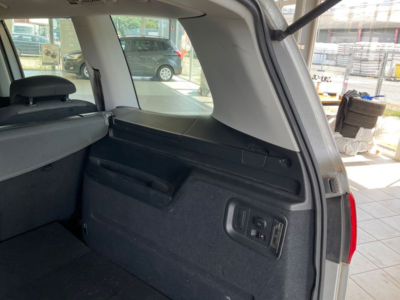Volkswagen Sharan 2.0 TDI Comfortline BlueMotion Tech 2013 – снимка 29