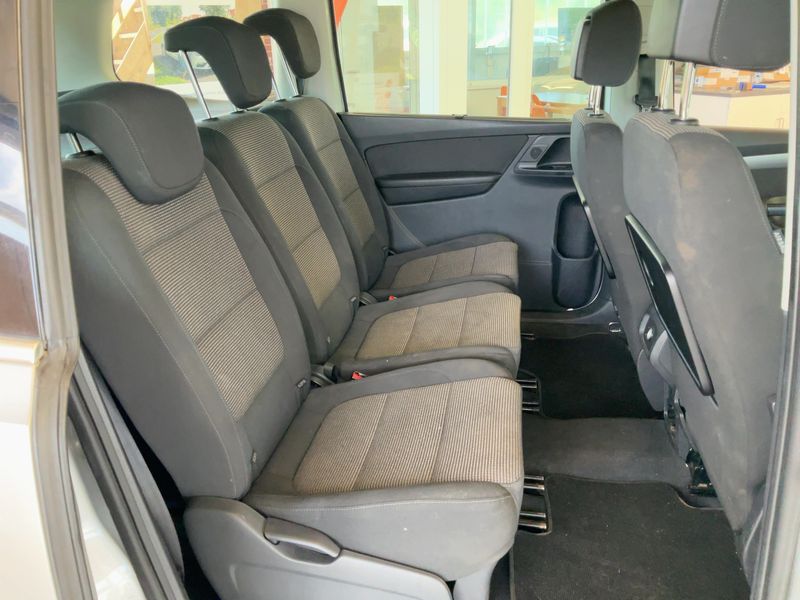 Volkswagen Sharan 2.0 TDI Comfortline BlueMotion Tech 2013 – снимка 19