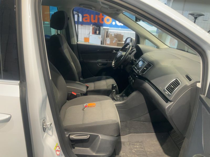 Seat Alhambra 2.0 TDI Style 2019 – снимка 17