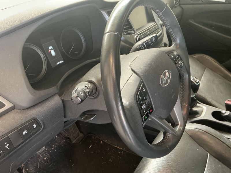Hyundai Tucson 1.6 Trend blue 2WD 2018 – снимка 31