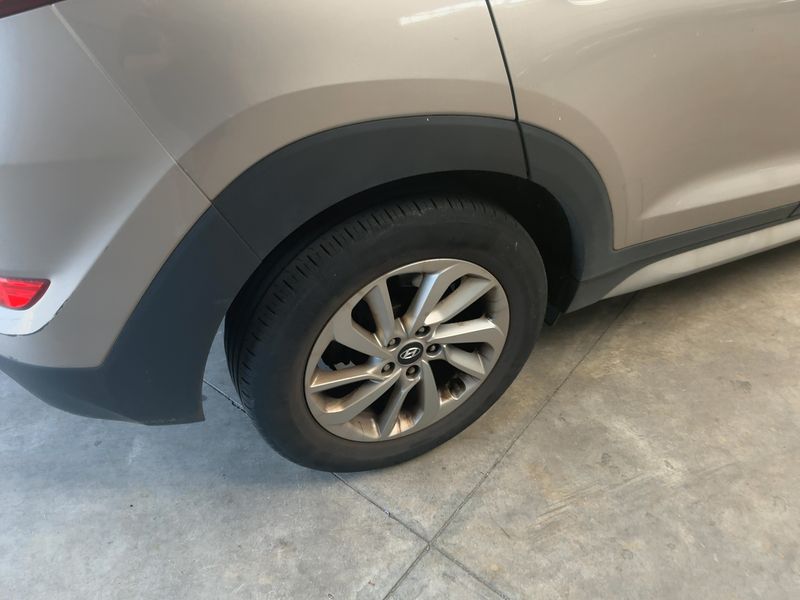 Hyundai Tucson 1.6 Trend blue 2WD 2018 – снимка 9