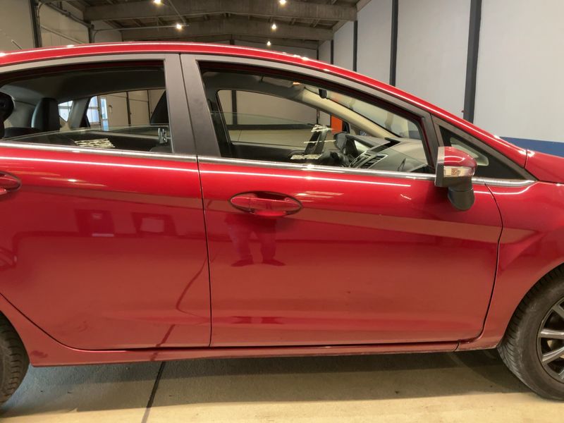 Ford Fiesta 1.6 Ti-VCT Sport S 2013 – снимка 10