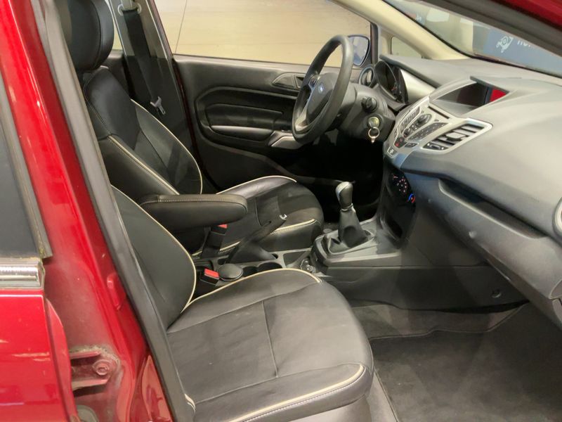 Ford Fiesta 1.6 Ti-VCT Sport S 2013 – снимка 16