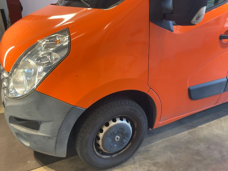 Renault Master 2.3 dCi L2H2 HKa 3,5t 2013 – снимка 2