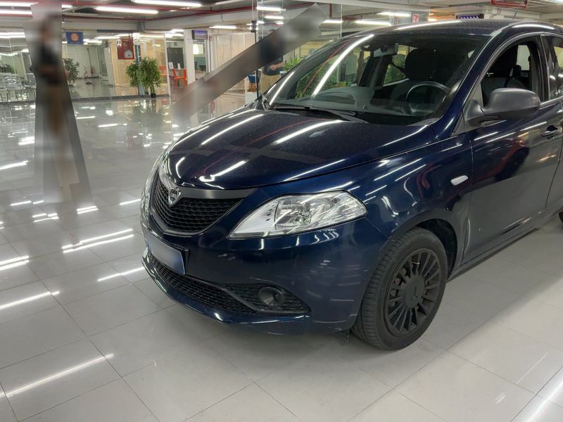 Lancia Ypsilon 1.2 LPG Elefantino Blu 2018 – снимка 2
