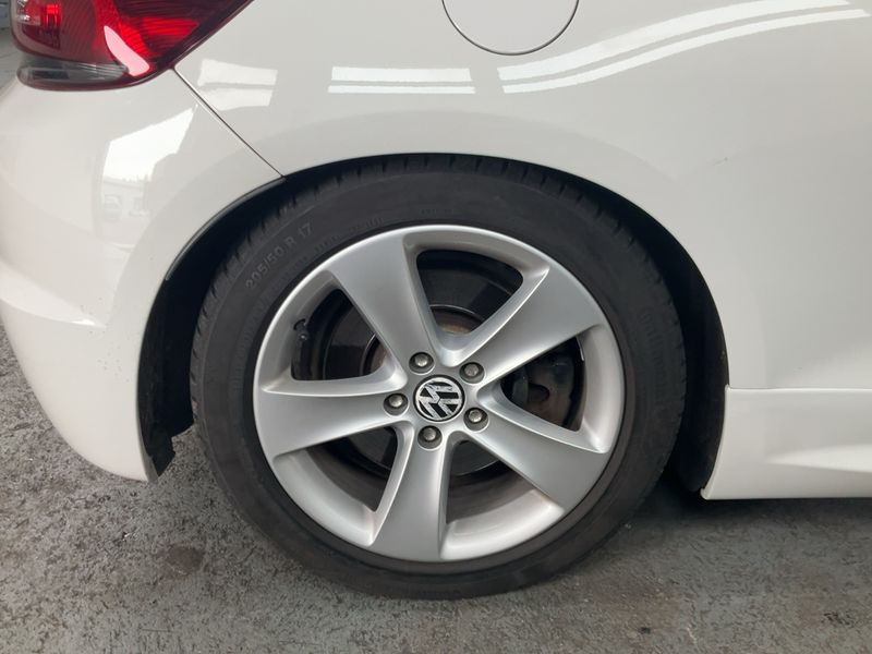 Volkswagen Scirocco 2.0 TSI R 2012 – снимка 9