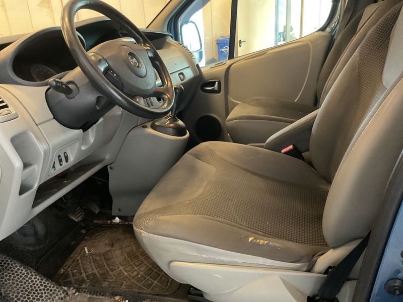 Opel Vivaro 2.0 CDTI Kasten L1H1 2,9t 2014 – снимка 3